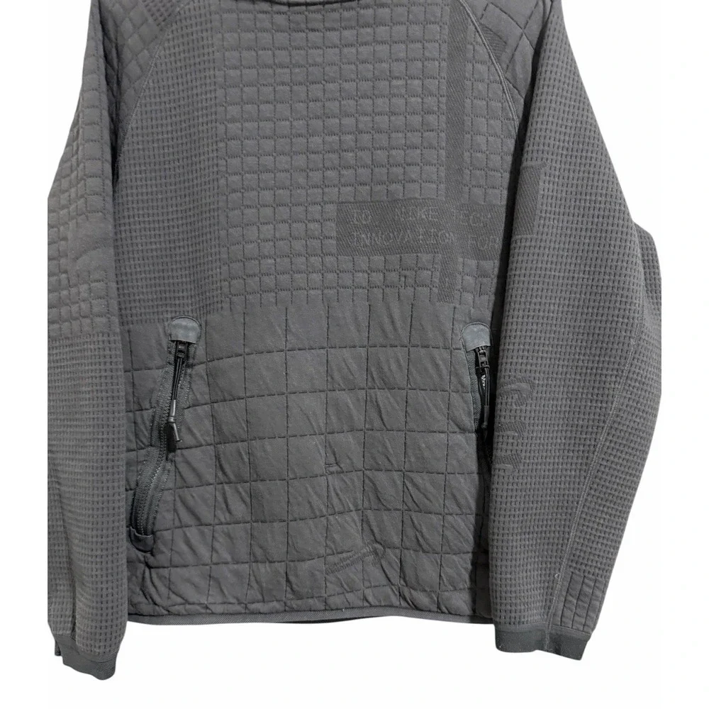 Nike Sportswear Therma-Fit ADV Tech Pack‎ Pullover Gray Men's Size Small